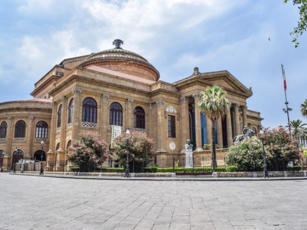 Tarihin Güneşin ve Lezzetin Buluştuğu Cennet Adalar Malta Sicilya Türk Hava Yolları 6 Gece