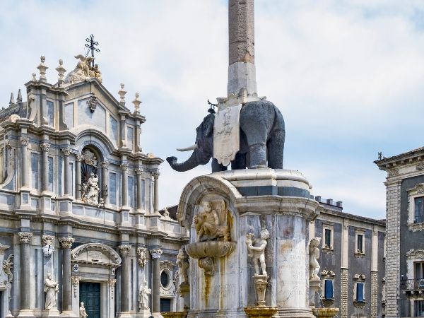 Tarihin Güneşin ve Lezzetin Buluştuğu Cennet Adalar Malta Sicilya Türk Hava Yolları 6 Gece