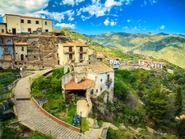 Tarihin Güneşin ve Lezzetin Buluştuğu Cennet Adalar Malta Sicilya Türk Hava Yolları 6 Gece