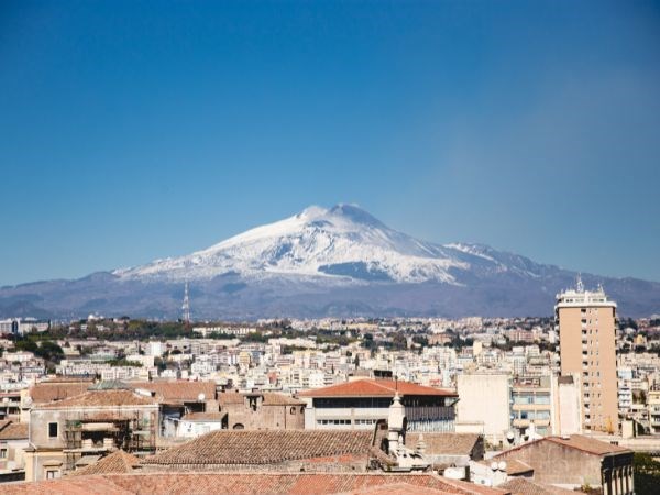 Tarihin Güneşin ve Lezzetin Buluştuğu Cennet Adalar Malta Sicilya Türk Hava Yolları 6 Gece