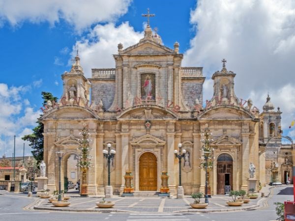 Malta Akdeniz'in Güneş Batmayan Adası Km Malta Hava Yolları 4 Gece (3 Şehirler Turu Dahil)