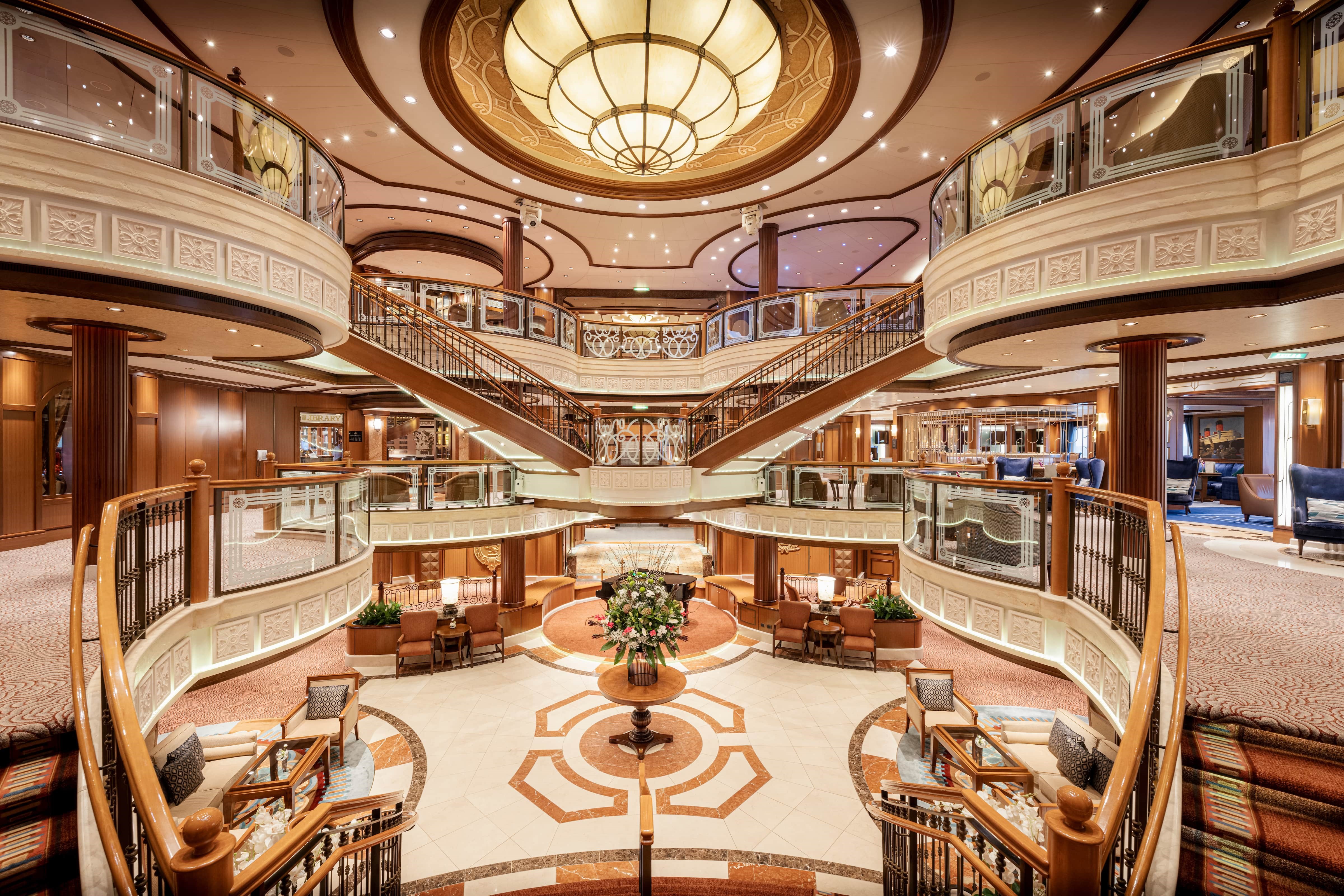 ''Kraliçelerin Gemisi'' Luxury Cruise,6*Queen Victoria ile İtalya & Dalmaçya Kıyıları