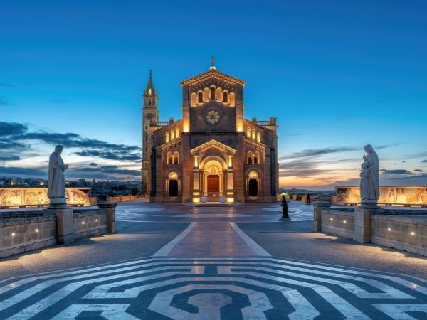 Malta Akdeniz'in Güneş Batmayan Adası Km Malta Hava Yolları 4 Gece (3 Şehirler Turu Dahil)